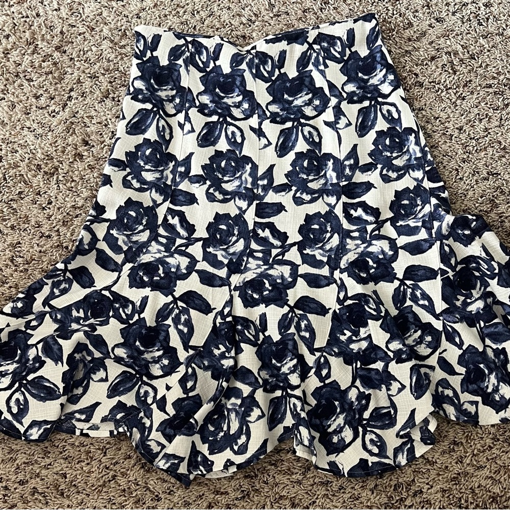Floral Ruth skirt (blue and white) size 4